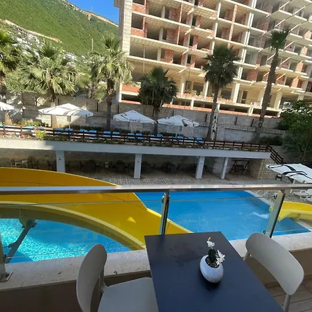 2 Bedroom Pool View